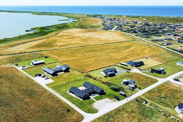 Foto van Luxe vakantieverblijf aan zee - Vakantiehuis in Harboøre - WaterView
