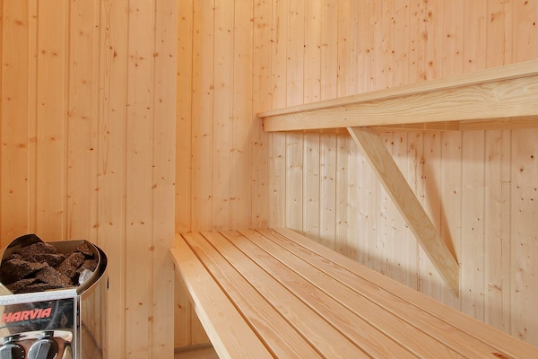 Foto van Luxe vakantieverblijf aan zee - Vakantiehuis in Harboøre - Sauna