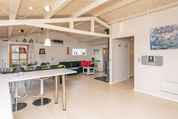 Foto van Strandparel voor 6 -- By Traum Ferienwohnungen - Vakantiehuis in Frørup - Indoor