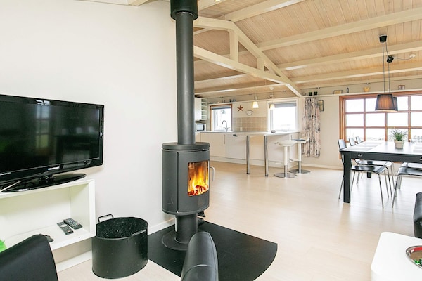 Foto van Strandparel voor 6 -- By Traum Ferienwohnungen - Vakantiehuis in Frørup - Indoor