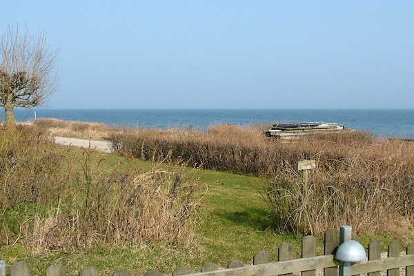 Foto van Strandparel voor 6 -- By Traum Ferienwohnungen - Vakantiehuis in Frørup - View