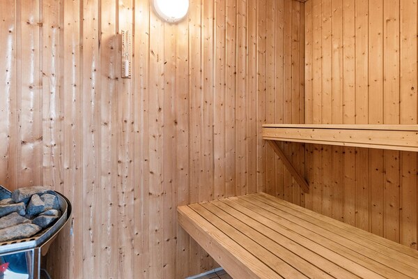 Foto van Luxe vakantieverblijf in Albaek - Vakantiehuis in Ålbæk - Sauna