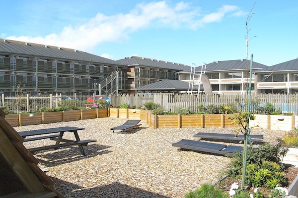 Foto van 4 persoons vakantie huis op een vakantie park in Fanø - View