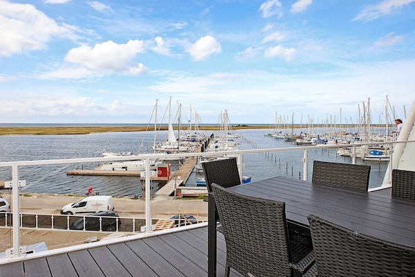 Foto van Moderne vakantie direct aan het water - Vakantiehuis in Wendtorf - WaterView