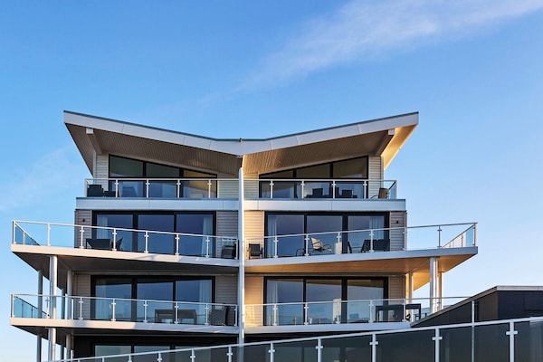 Foto van Moderne vakantie direct aan het water - Vakantiehuis in Wendtorf - Outdoor