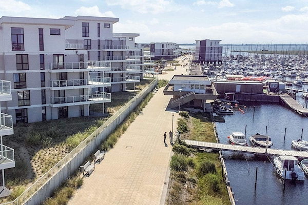 Foto van Exclusieve vakantie aan de Oostzee aan het water - Vakantiehuis in Wendtorf - WaterView