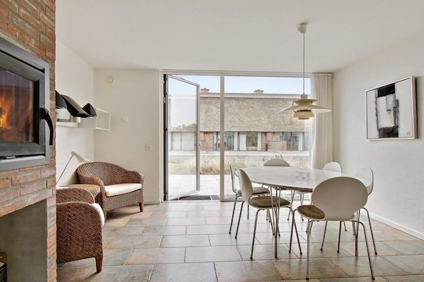 Foto van 4 persoons vakantie huis op een vakantie park in Rømø - Indoor