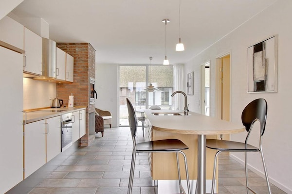 Foto van 4 persoons vakantie huis op een vakantie park in Rømø - Indoor