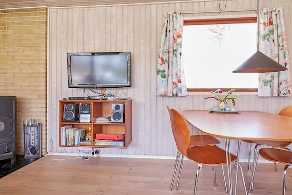 Foto van Gezellig zomerhuis vlakbij het strand - Vakantiehuis in Aakirkeby - Indoor