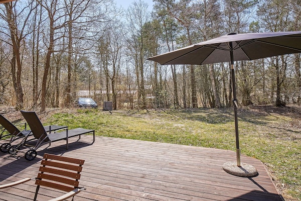 Foto van Een zonnig toevluchtsoord aan het strand - Vakantiehuis in Aakirkeby - View