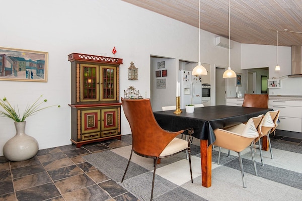 Foto van Gezellige accommodatie aan het strand - Vakantiehuis in Grenaa - Indoor