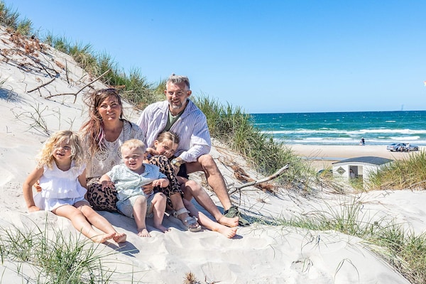 Foto van 4 persoons vakantie huis op een vakantie park in Blokhus - Outdoor
