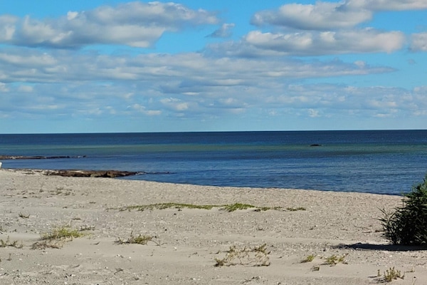 Foto van Rustig strandverblijf - Door Traum - Vakantiehuis in Idestrup - WaterView