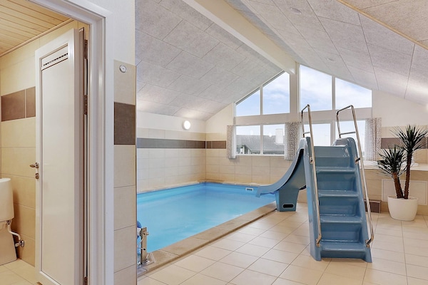 Foto van 18 persoons vakantie huis in Faaborg - Vakantiehuis in Faaborg - Pool