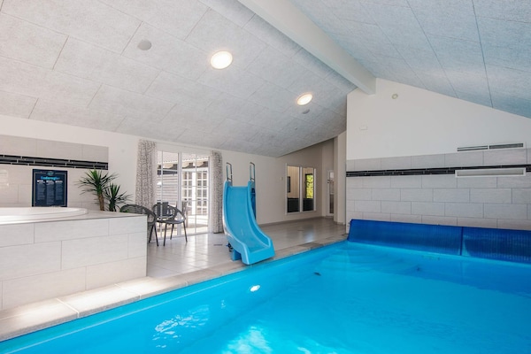 Foto van 24 persoons vakantie huis in Blåvand - Vakantiehuis in Blåvand - Pool