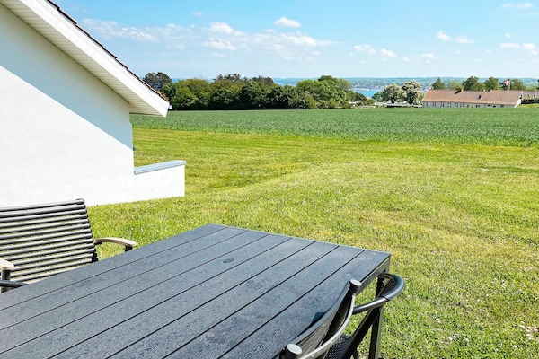 Foto van Moderne loft met uitzicht op zee - Vakantiehuis in Allinge - View