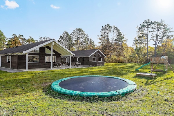Foto van Luxe vakantieverblijf in Asserbo - Vakantiehuis in Frederiksværk - Untagged