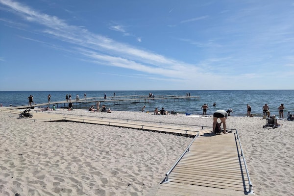 Foto van Luxe vakantieverblijf in Marielyst - Vakantiehuis in Væggerløse - WaterView