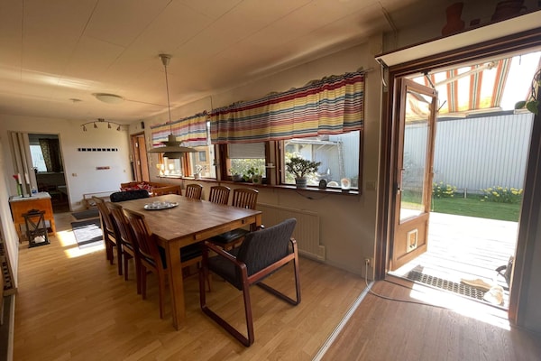 Foto van 5 persoons vakantie huis in VÄSTRA FRÖLUNDA - Vakantiehuis in VÄSTRA FRÖLUNDA - Indoor