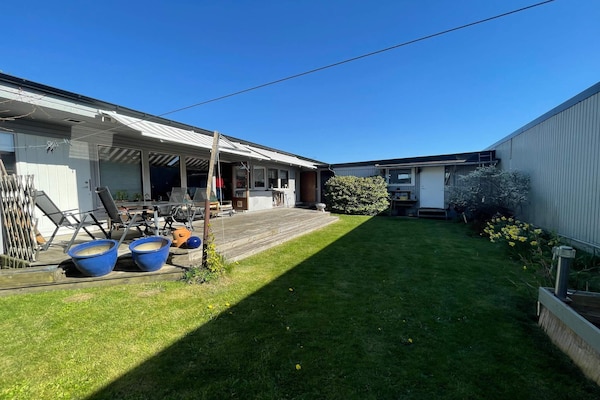 Foto van 5 persoons vakantie huis in VÄSTRA FRÖLUNDA - Vakantiehuis in VÄSTRA FRÖLUNDA - Outdoor