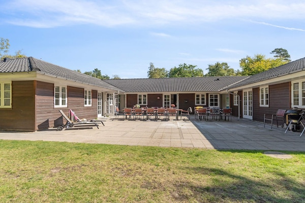 Foto van 22 persoons vakantie huis in Frederiksværk - Vakantiehuis in Frederiksværk - Outdoor