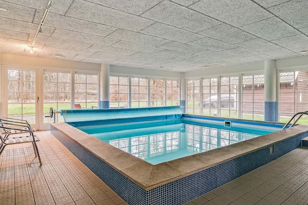 Foto van 22 persoons vakantie huis in Frederiksværk - Vakantiehuis in Frederiksværk - Pool