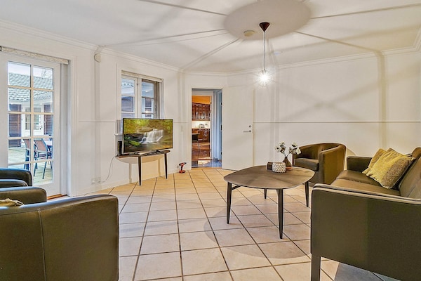Foto van 22 persoons vakantie huis in Frederiksværk - Vakantiehuis in Frederiksværk - Indoor