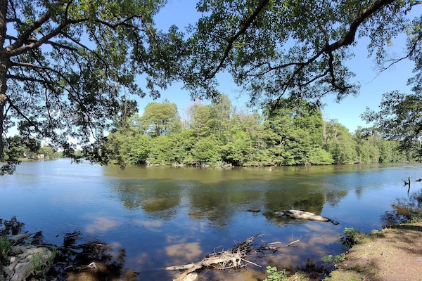 Foto van Huisje met hottub in Rejmyre - Vakantiehuis in Rejmyre - WaterView