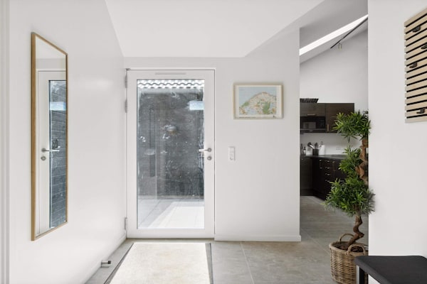 Foto van Luxe Wellness Retreat -- By Traum Ferienwohnungen - Vakantiehuis in Dronningmølle - Indoor