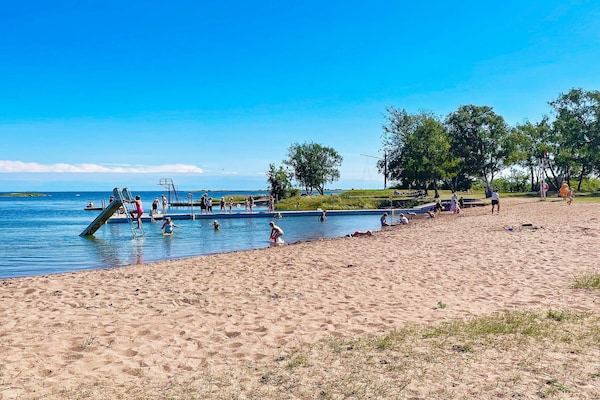 Foto van Charmant huisje bij zee en wandelpaden - Vakantiehuis in BERGKVARA - Untagged