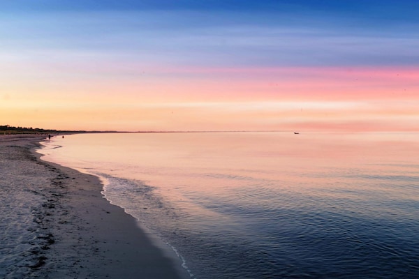 Foto van Luxe strandhuis -- By Traum Ferienwohnungen - Vakantiehuis in Idestrup - WaterView