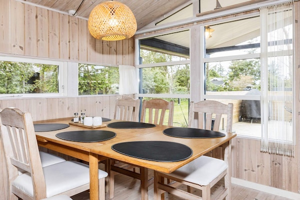 Foto van Rustige strandretreat -- By Traum Ferienwohnungen - Vakantiehuis in Løkken - Indoor