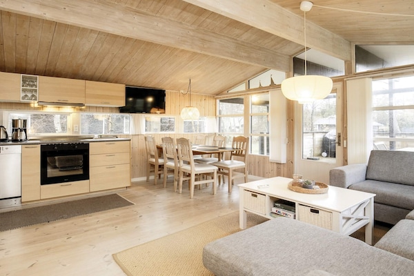 Foto van Rustige strandretreat -- By Traum Ferienwohnungen - Vakantiehuis in Løkken - Indoor