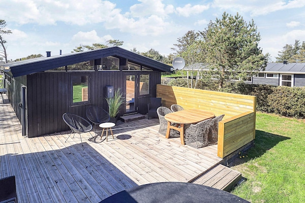 Foto van Rustige strandretreat -- By Traum Ferienwohnungen - Vakantiehuis in Løkken - View