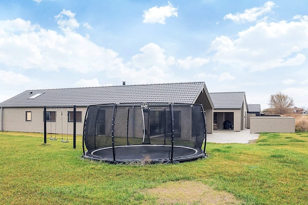 Foto van Luxe Retreat van Hasmark - Vakantiehuis in Otterup - View