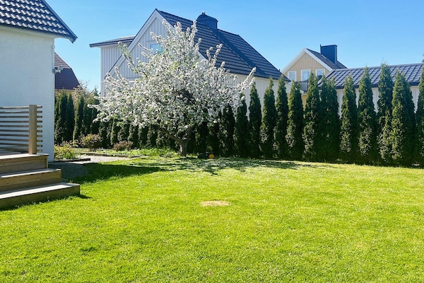 Foto van Ruim vakantiehuis in Göteborg - Vakantiehuis in GÖTEBORG - Outdoor