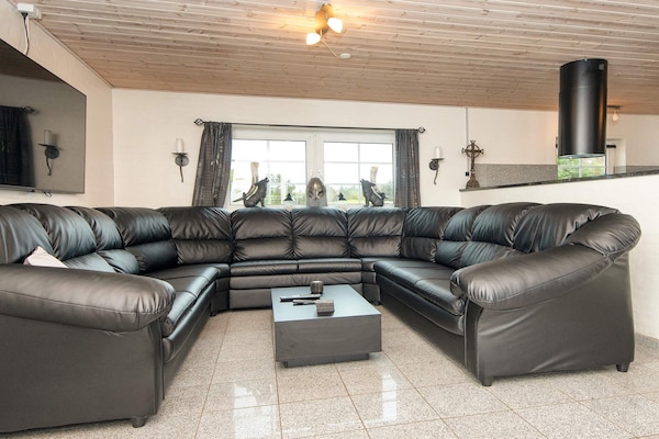 Foto van Luxe retraite met zwembad -- By Traum Ferienwohnungen - Indoor