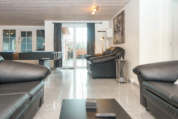 Foto van Luxe retraite met zwembad -- By Traum Ferienwohnungen - Indoor
