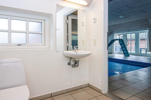 Foto van Luxe retraite met zwembad -- By Traum Ferienwohnungen - Indoor