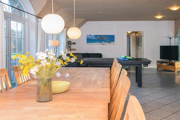 Foto van Luxe vakantieverblijf met zwembad - Vakantiehuis in Ulfborg - Indoor