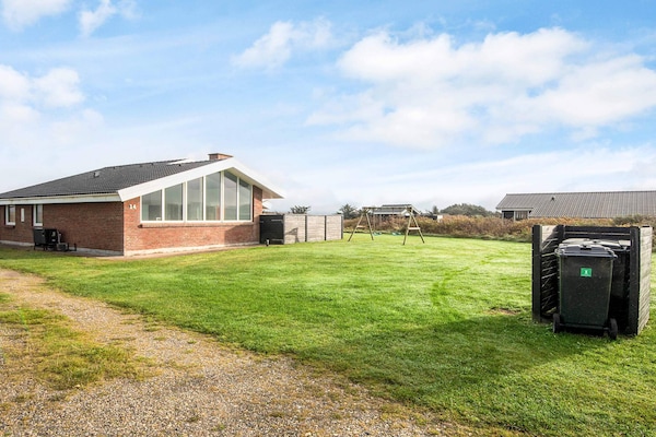 Foto van Gezellig poolhuis bij zee -- By Traum Ferienwohnungen - View