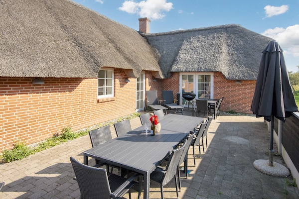 Foto van Luxe retraite met zwembad - Vakantiehuis in Ulfborg - View