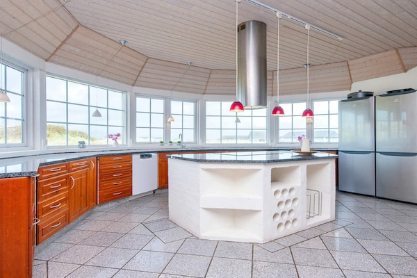 Foto van Luxe strandverblijf -- By Traum Ferienwohnungen - Vakantiehuis in Harboøre - Indoor