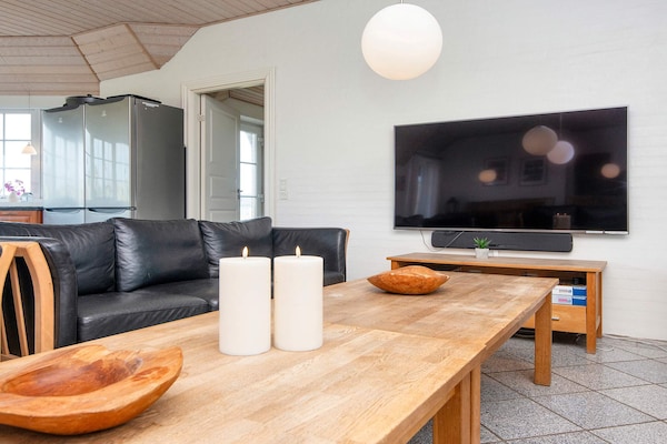 Foto van Luxe strandverblijf -- By Traum Ferienwohnungen - Vakantiehuis in Harboøre - Indoor