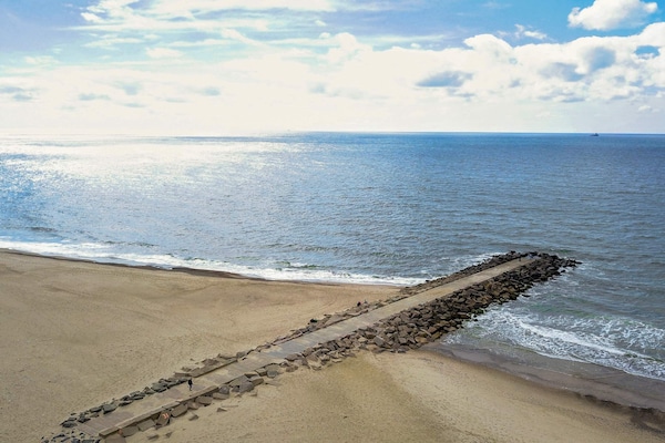 Foto van Luxe huis met zwembad vlak bij zee - Vakantiehuis in Ulfborg - WaterView