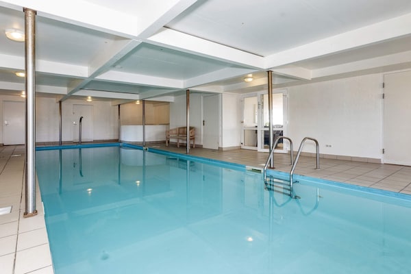 Foto van 26 persoons vakantie huis in Thyholm - Vakantiehuis in Thyholm - Pool