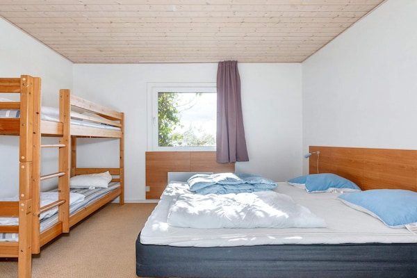 Foto van 26 persoons vakantie huis in Thyholm - Vakantiehuis in Thyholm - Indoor