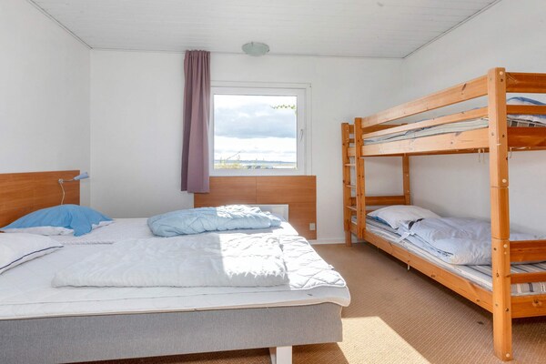 Foto van 26 persoons vakantie huis in Thyholm - Vakantiehuis in Thyholm - Indoor