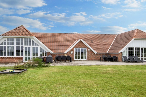 Foto van Luxe zwembadhuis bij zee -- By Traum Ferienwohnungen - Outdoor