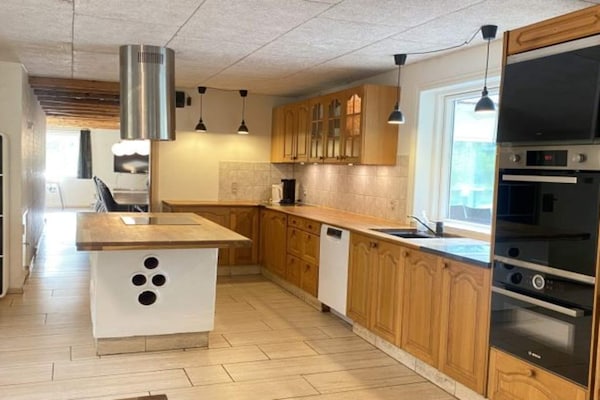 Foto van Luxe bos retraite -- By Traum Ferienwohnungen - Vakantiehuis in Karup J - Indoor